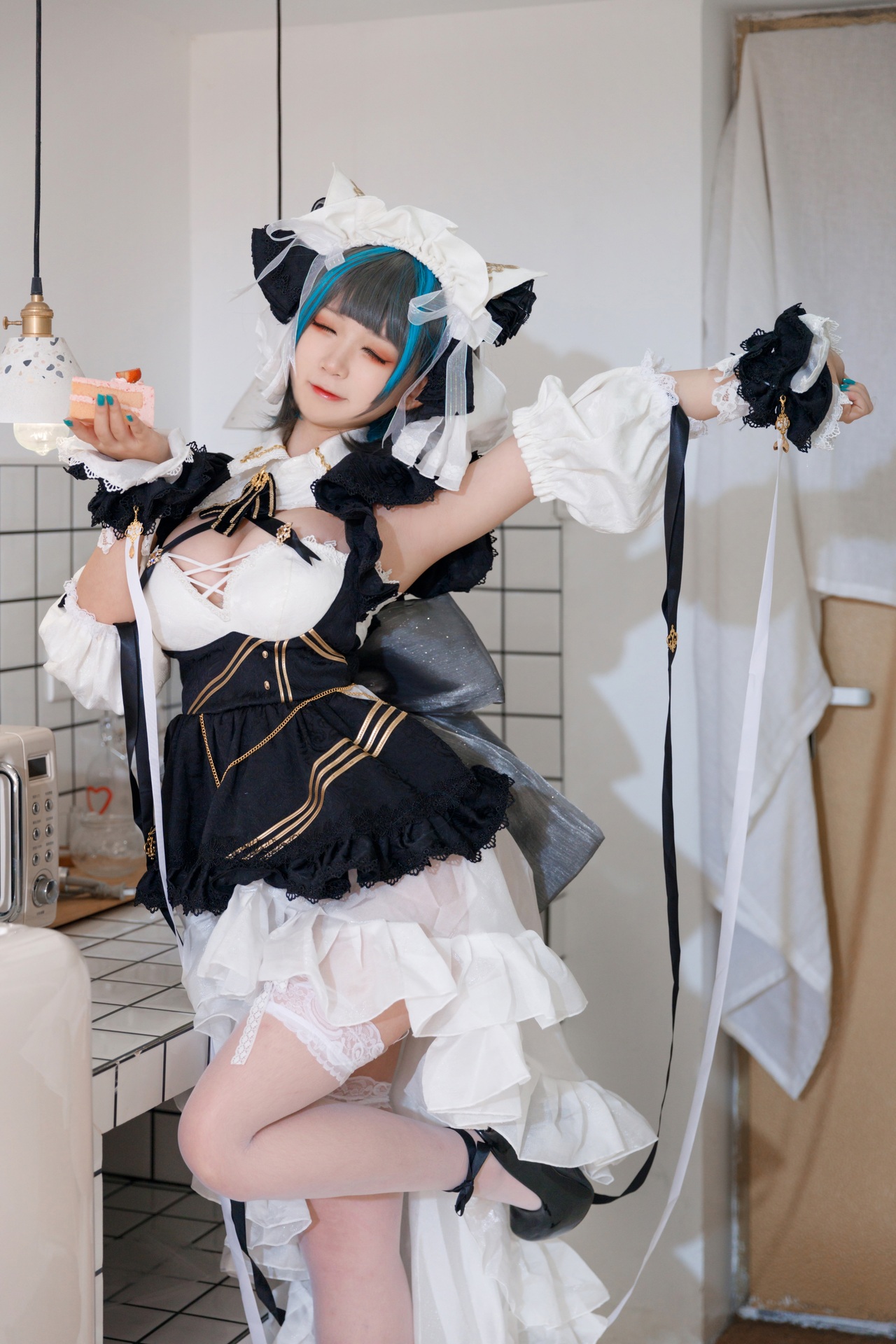 Cosplay 樱落酱w Cheshire Azur Lane