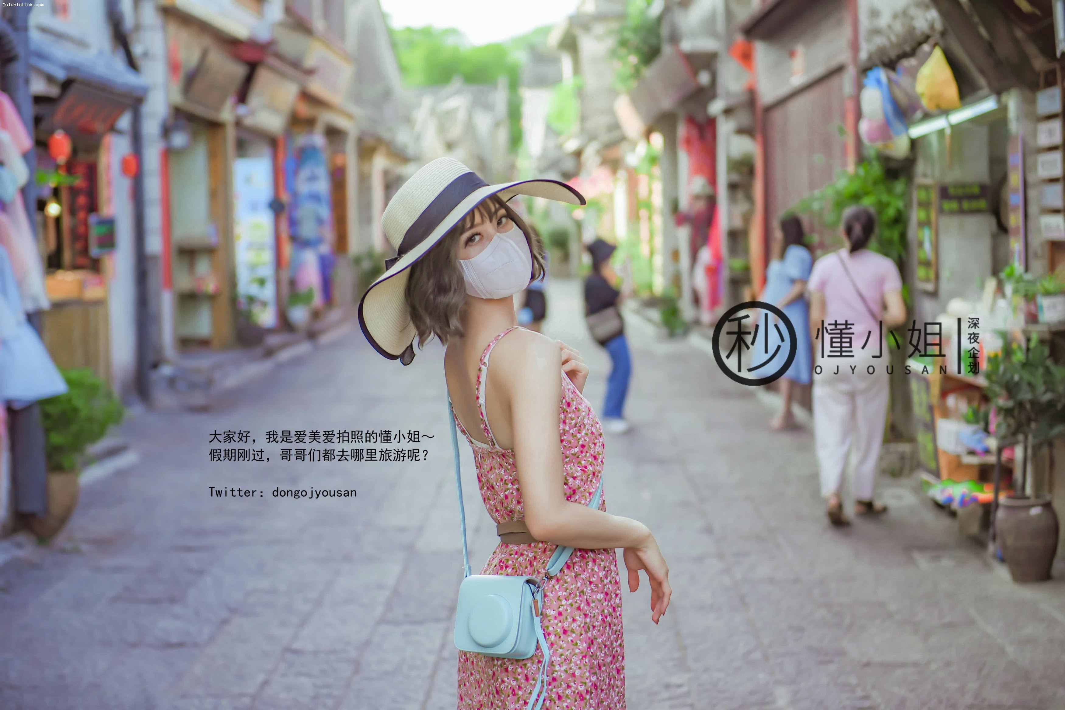 [图包]深夜企划 – 懂小姐之古城露出 (41P)