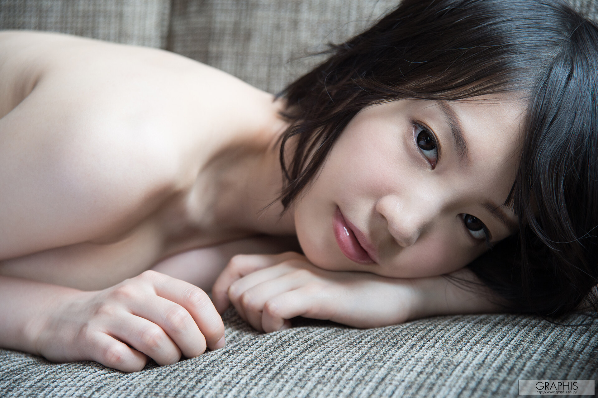 Koharu Suzuki 鈴木心春, [Graphis] Gals 『Angelic Girl』 VOL.03