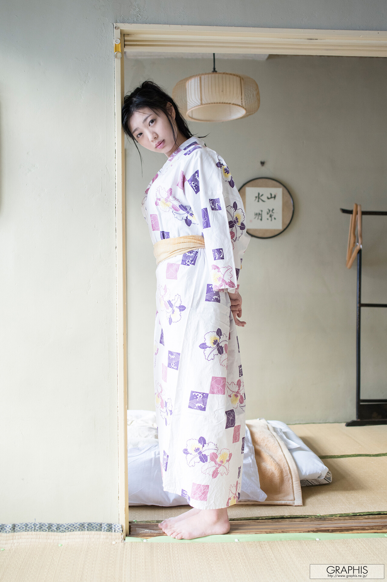 Matsuri Kiritani 桐谷まつり, [Graphis] Gals 『Primula Julian』 Vol.01