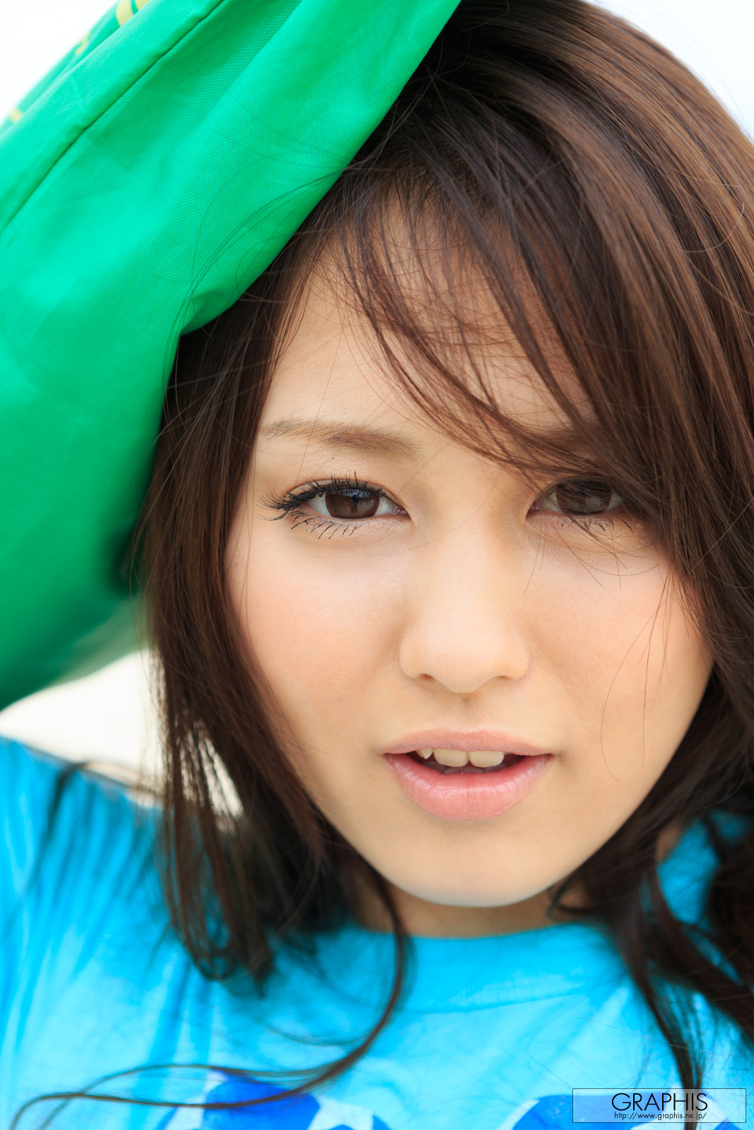 Beni Ito 伊東紅, [Graphis] First Gravure 初脱ぎ娘 Vol.03