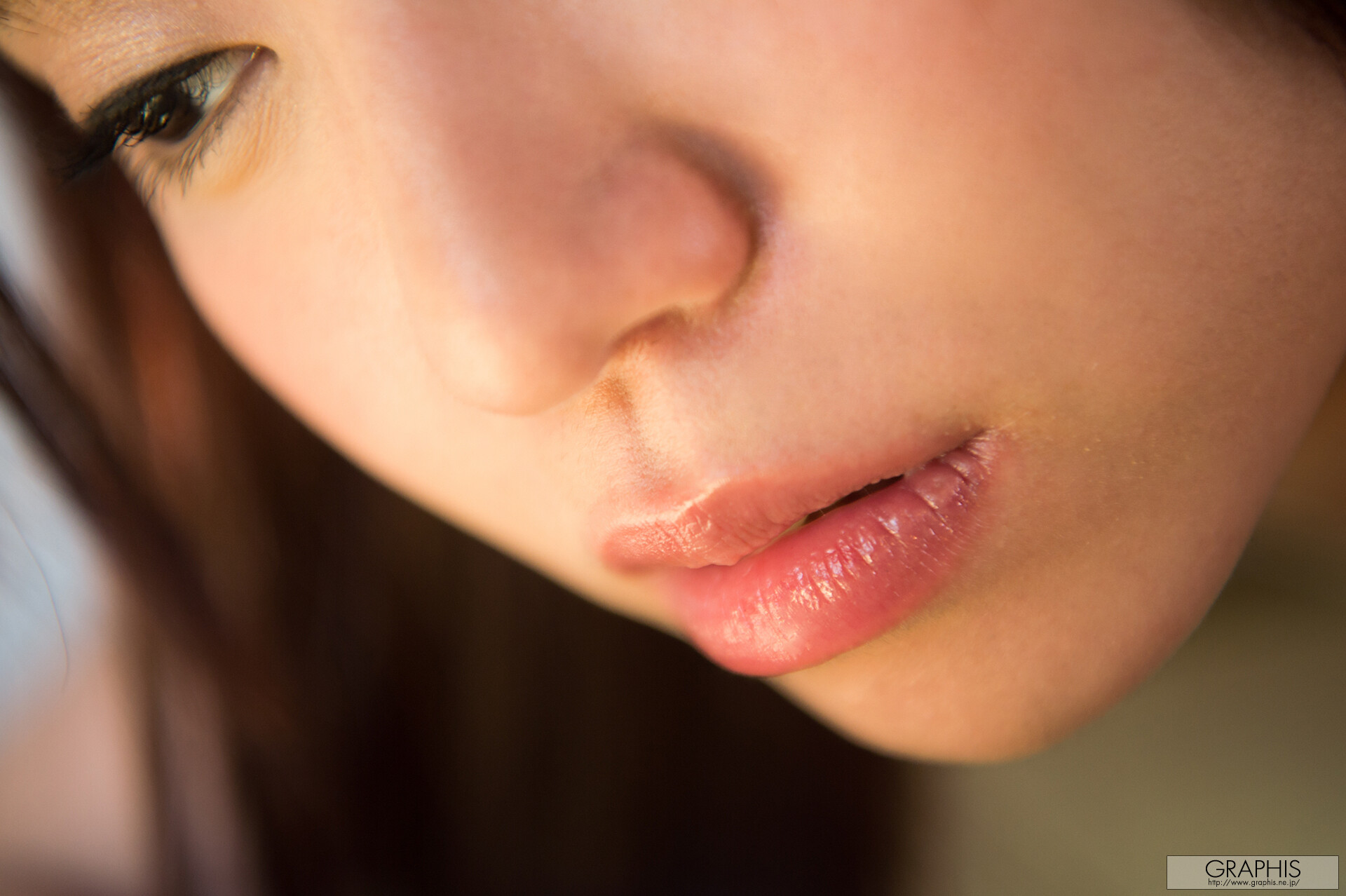 Rin Hatsumi 初美りん, [Graphis] Gals 『Look At Me』 Vol.01